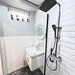 студио за гости авангард Apartament